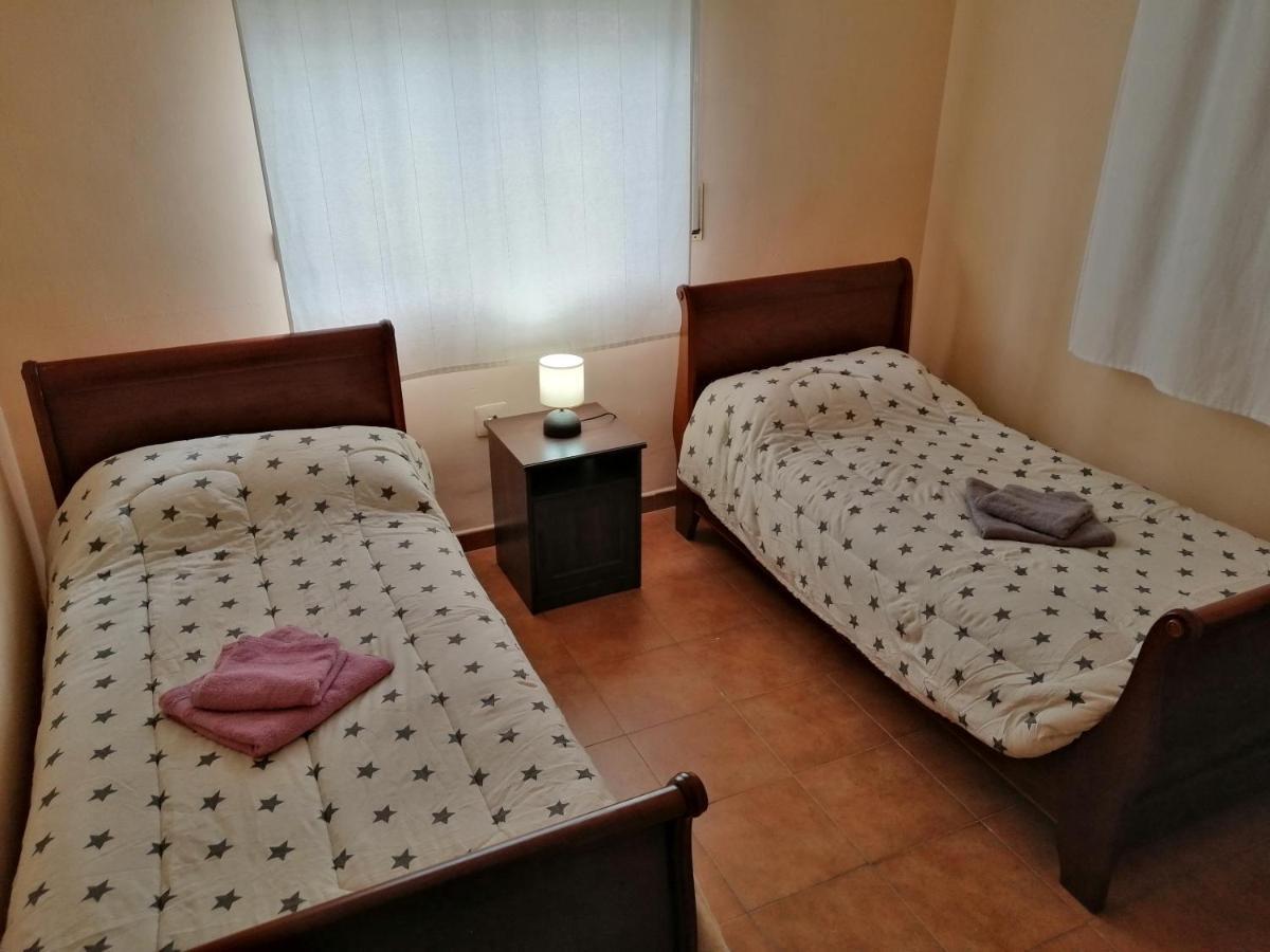 Chalet Montprats, Serra Esterno foto